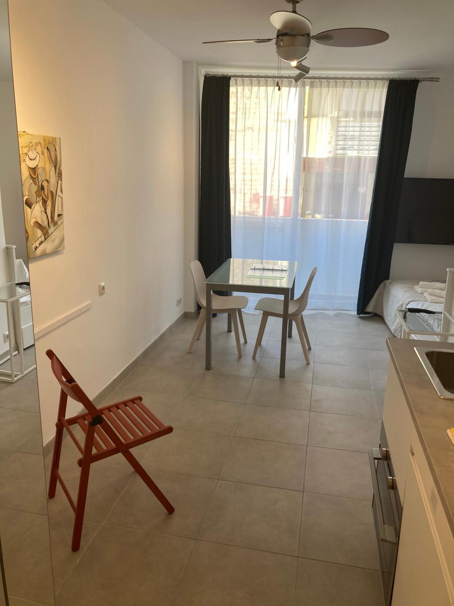 Studio With Small Balcony Las Palmas Buitenkant foto